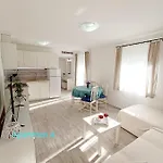 Zeljka Apartament *