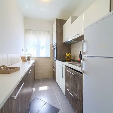 Zeljka Apartman Salatic