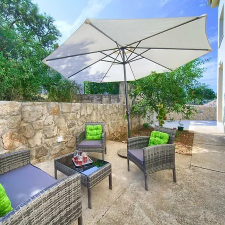 Zeljka Apartman Salatic